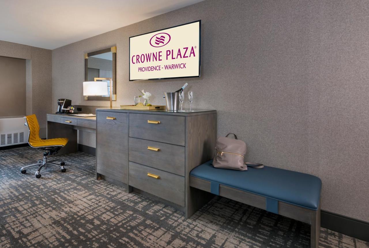 Hotel Crowne Plaza Providence-Warwick Exterior foto